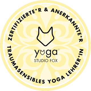 Siegel: Zertifizierte und anerkannte Lehrerin für traumasensibles Yoga, Yoga Studio Fox